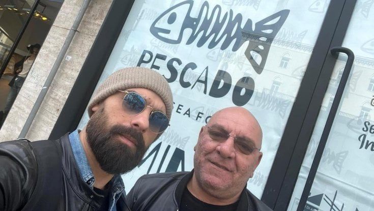 Bari, dalla moda ai panzerotti di pesce: la boutique del centro si riconverte in take away