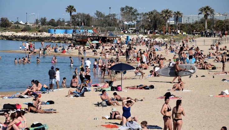 Bari, Pane e pomodoro ancora senza il servizio per la custodia degli oggetti: era stato sospeso per il Covid
