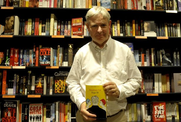 Alla Feltrinelli arriva Coe