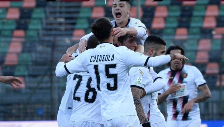 Serie B: la Salernitana vince a Venezia, l'Empoli espugna Brescia. Cade la Spal, Monza al terzo posto