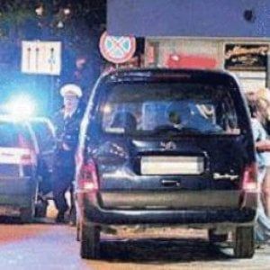 Roma, lucciole in strada vicino agli asili: rischiano il carcere per atti osceni 