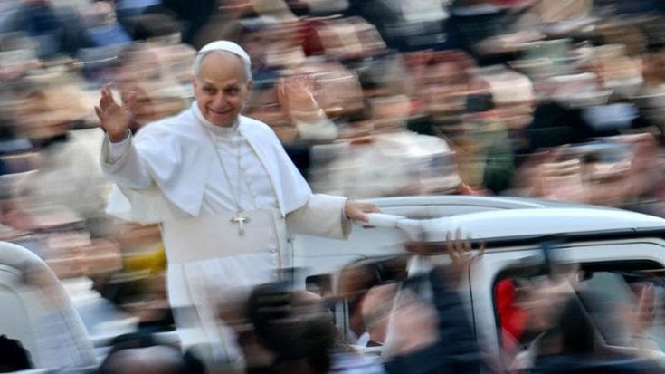 Il Papa: “Investimenti finanziari impazziti, rovinano vite umane. No alla frenesia prima di Natale”