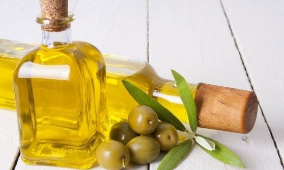 Olio extravergine d’oliva: il preferito degli italiani