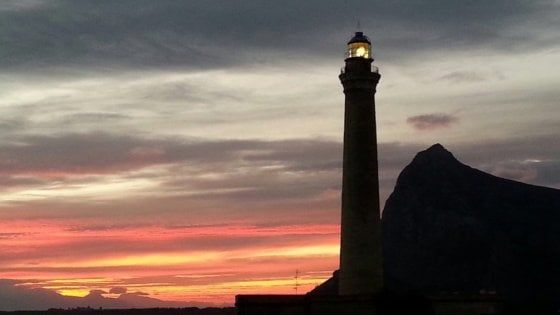 I guardiani del mare: giro per i fari