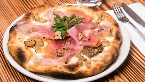 We love pizza (romana): gli Usa scoprono la teglia e la "bassa e scrocchiarella"