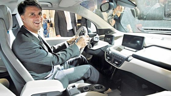Bmw, al salone di Francoforte atto di fede per l'elettrico