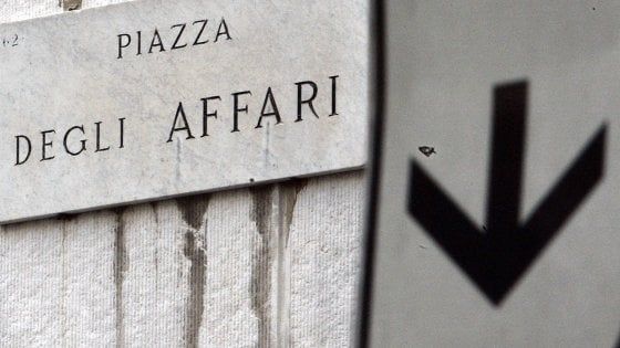 Caos sul governo, così la Borsa ha bruciato tutti i guadagni da inizio anno