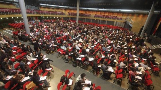Ecco il concorso per i docenti abilitati: oltre centomila gli aspiranti