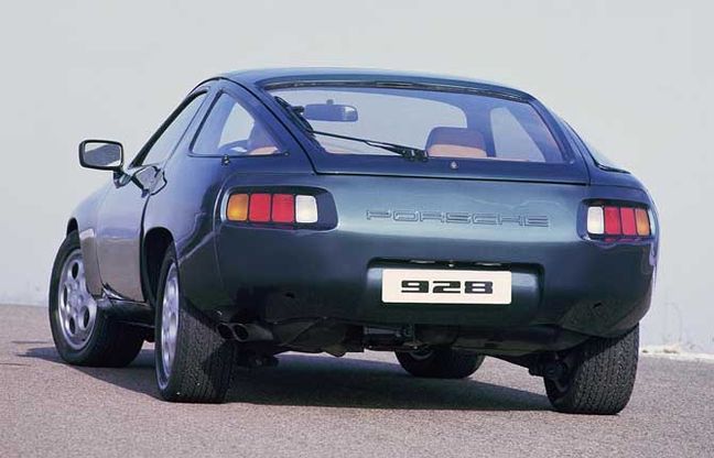 Buon compleanno Porsche 928