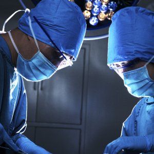 Francia, cadaveri 'rianimati' per addestrare i futuri chirurghi