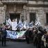 Berlusconi assolto: festa in Via del Plebiscito 
