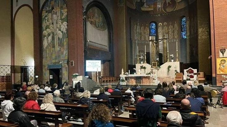 Per il nuovo Papa festa nella chiesa degli agostiniani: “Tante volte da noi, è uno del popolo”