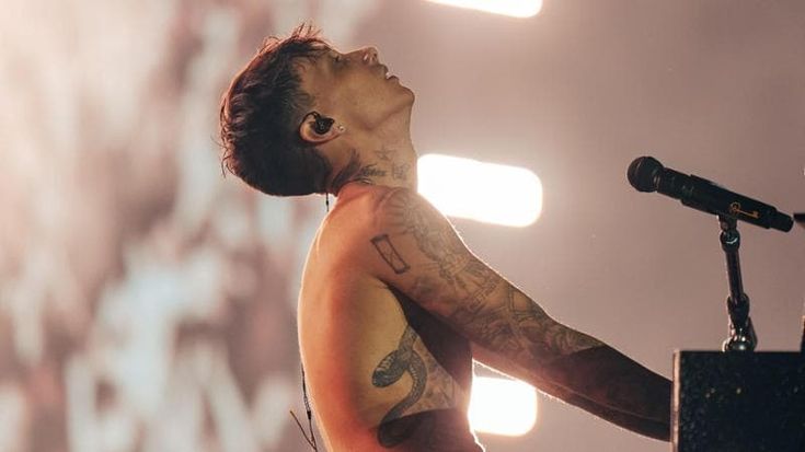 La scaletta del concerto di Ultimo a Tor Vergata: i classici, le hit e le canzoni nuovissime