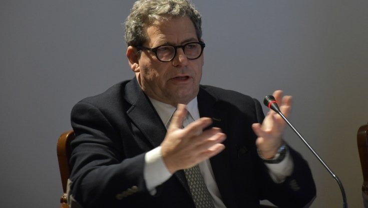 Forza Italia, lo scontro continua: sotto una tregua cova il conflitto Falcone-Miccichè