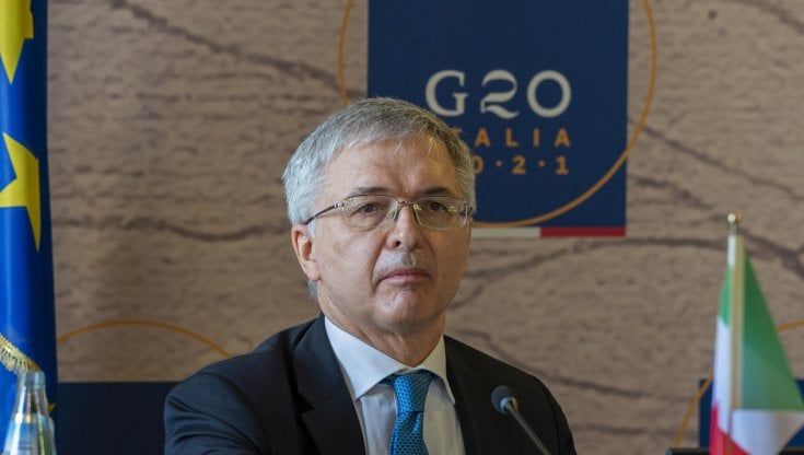 Il debito pubblico sfonda quota 2.600 miliardi. Mef, entrate il calo di 46 miliardi nel 2020