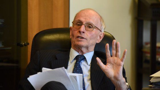 Lombardia, Di Pietro escluso dall'autorità anticorruzione: il capo è l'ex procuratore Dettori