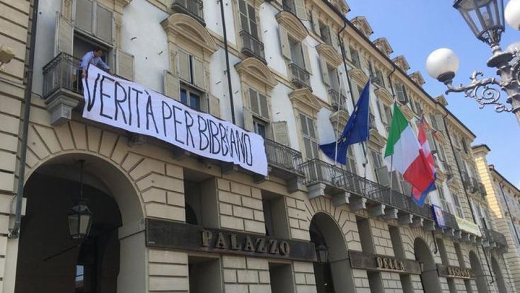 L'onda social su Bibbiano per nascondere Moscopoli