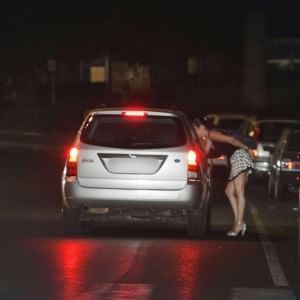 Quartiere a luci rosse a Roma, coro di no da destra. E la sinistra si divide