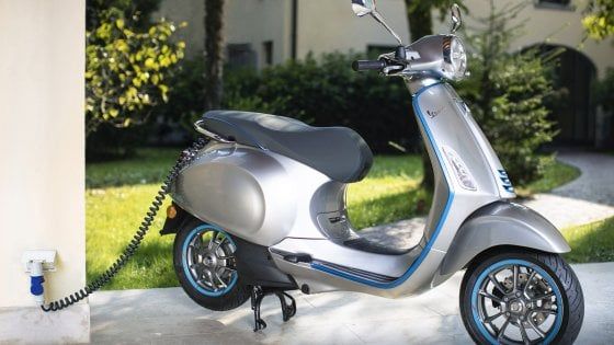 Vespa Elettrica; l’icona degli scooter apre alla nuova era