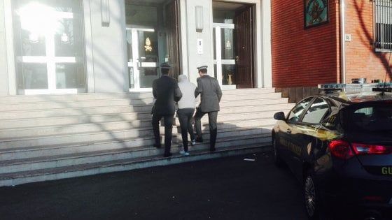 Spaccio a Parma: colpo finale della Finanza alla "ditta" dei nigeriani