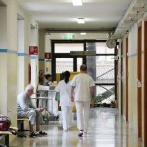 Il tumore sorpassa le malattie cardiache come 'big killer' in Europa