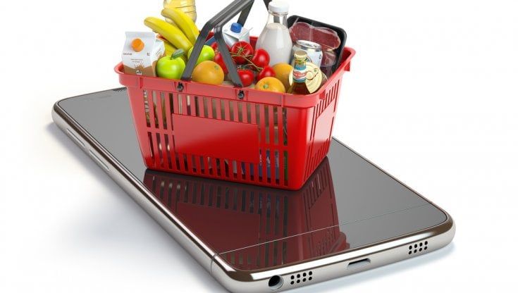 E-commerce: l'online cresce una volta e mezzo più velocemente del canale offline