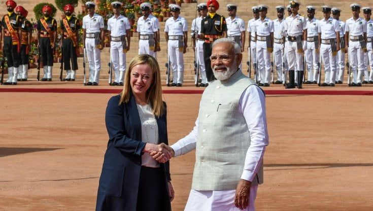 Italia-India: Meloni e il 'modello' di consenso Modi: "Il più amato del mondo. Nuova Delhi può facilitare pace giusta per Ucraina"