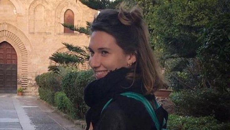 Francese bloccata in città: “Annullano tutti i voli. non posso tornare a casa”