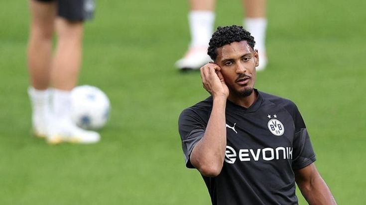 Borussia, Haller shock: “Peggio aver perso la Bundesliga all’ultima giornata del cancro”