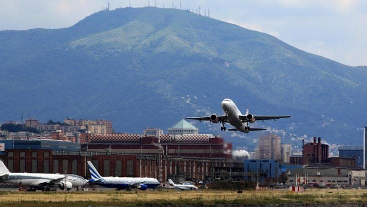 Aeroporto di Genova, i due soci divisi sulla valutazione