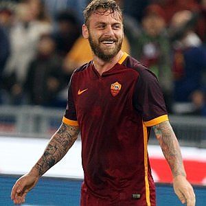 Pjanic: "Ora basta errori. Testa a Firenze"