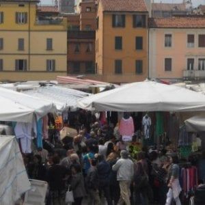 Controlli e multe in piazzola, verbali da mille a 5 mila euro