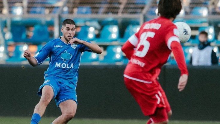 Serie B: Brescia solo al comando. Il Como travolge il Perugia, vincono Ternana e Ascoli. Crollo Benevento