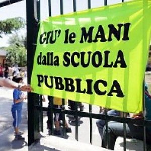 No alla legge di stabilit&agrave;, s&igrave; al diritto allo studio: occupazioni nelle scuole al via