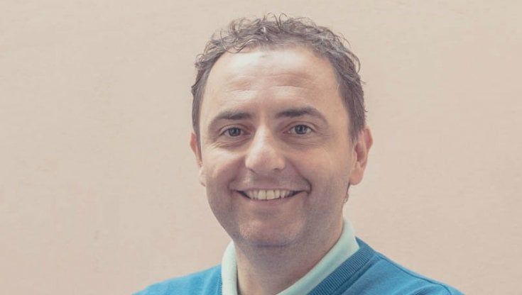 Inchiesta su Svoltare, Freddi difende il responsabile della onlus 