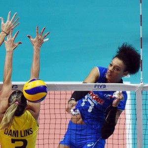 Volley, l'Italia ai piedi di Valentina Diouf: "Peccato per il podio, ma io penso gi&agrave; a Rio"