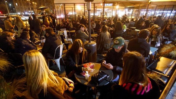 Movida, i residenti tartassati hanno diritto al risarcimento. Le sentenze e come chiedere i danni