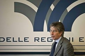 Errani: "13mila case da demolire<br />ma non vogliamo piccole banlieu"