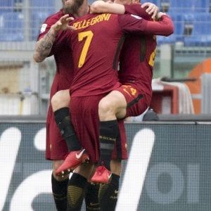 Roma, De Rossi e Nainggolan a rischio squalifica l’ipotesi del ballottaggio per averli contro l’Inter