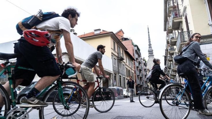 Proposte, appelli, sit-in: così a Torino è cresciuto il “partito della bicicletta”