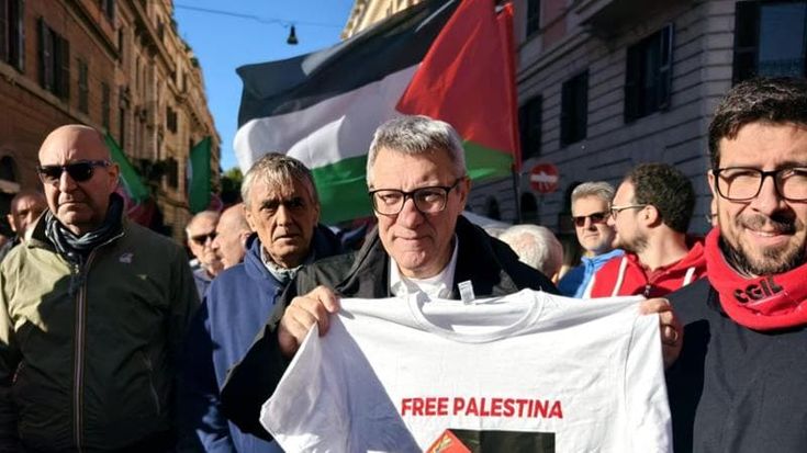 Landini: “Salvini minaccia le brave persone. Dovrebbero baciare i piedi a chi è in piazza”