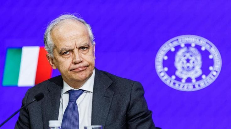 Caso Piantedosi, il potere e l’ebbrezza del peccato
