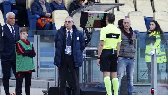 A Coverciano è plebiscito per il Var: anche l'Uefa fa le prove ufficiali