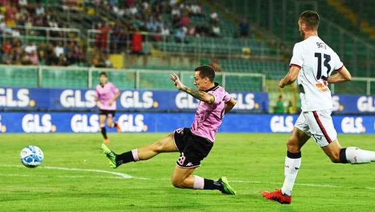 Serie B, Palermo-Genoa 1-0: segna Brunori, prima sconfitta dei rossoblù