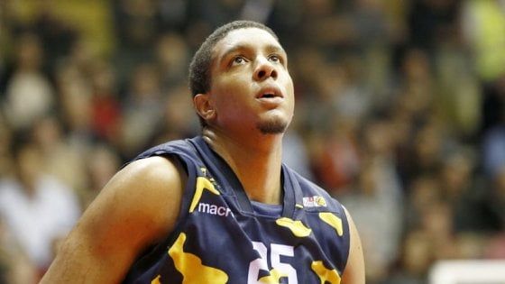 Basket, Kenny Lawson è il nuovo centro della Virtus Bologna