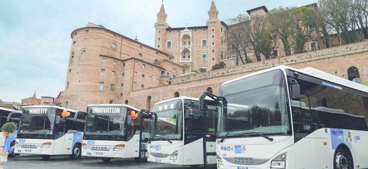 Sostituire i vecchi autobus con mezzi ecologici: il ricambio green delle Marche