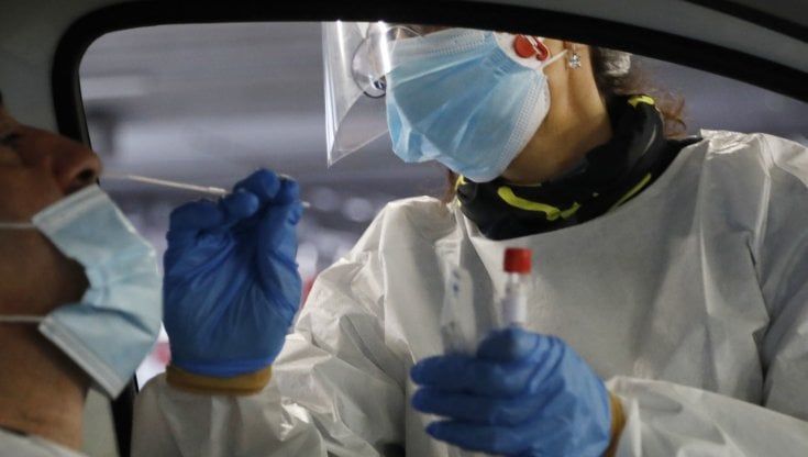 "Le polemiche non servono": Donini replica ai medici di base su tamponi e quarantene