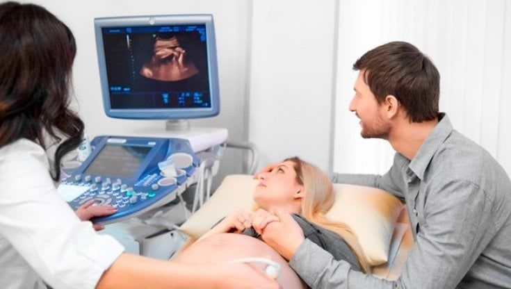 I futuri papà esclusi dalle visite lanciano una petizione online, già mille le firme 