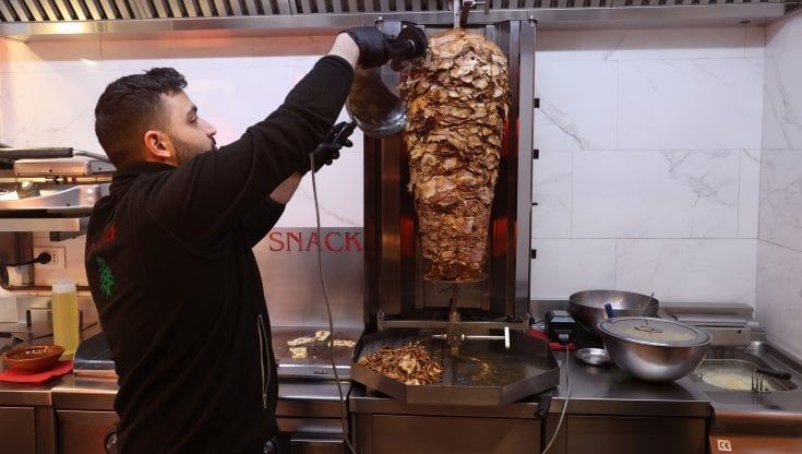 Street food: con Gusto la guida ai migliori chioschi di Bologna 