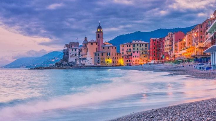 Connesse, inclusive e con paesaggi mozzafiato: ecco le città ideali per il nomadismo digitale in Italia